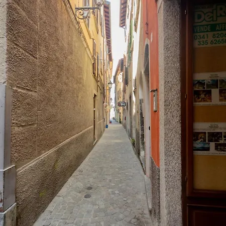 Cozy Home, A Few Minutes' Walk From The Train And Ferry ベッラーノ