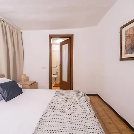 Cozy Home, A Few Minutes' Walk From The Train And Ferry * Bellano